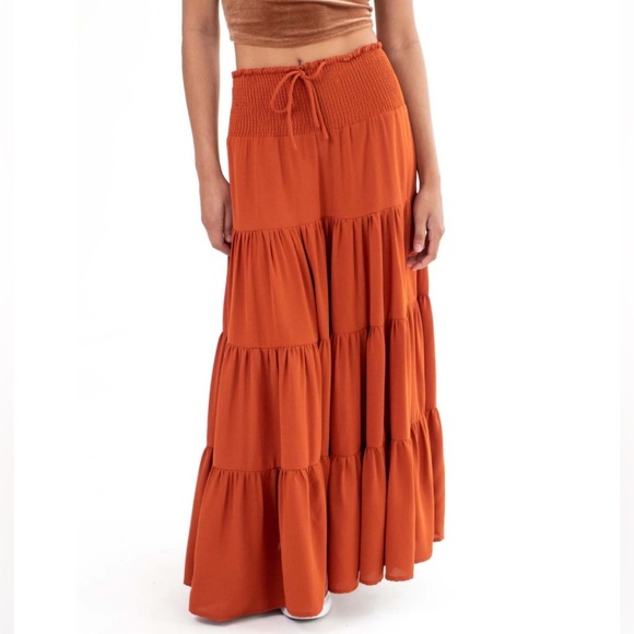 NWT Versona Boho Maxi Skirt Size Small - Picture 1 of 10
